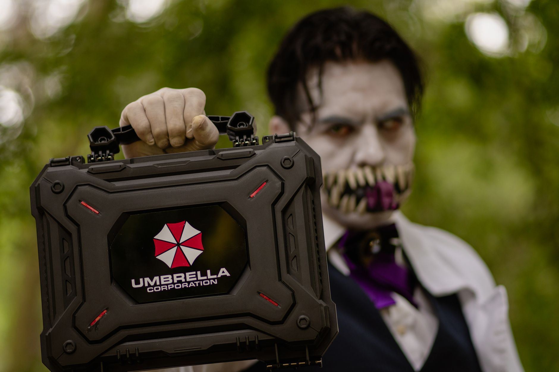 Resident Evil 2 Deluxe Edition